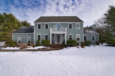 2 Winterberry Ln 1