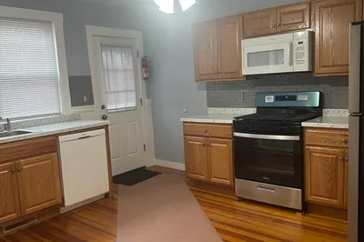 31 Forest Ave #31 1