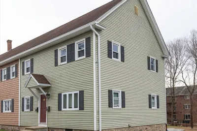 29 Mill St #B