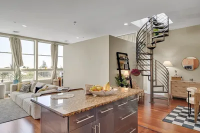 10 Ocean Ave #403 1