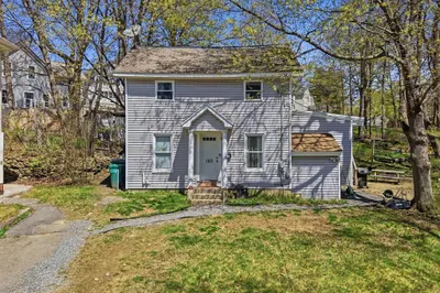 180 Ashburnham St