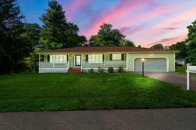 21 Cedarcrest Rd