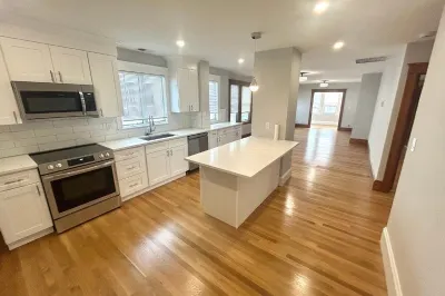 73 Governor Winthrop Rd #2 1