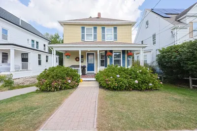 17 Grant St