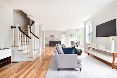 44 Evergreen St #4 1