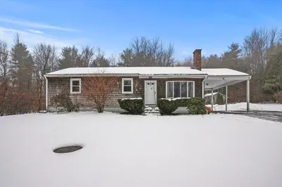 38 Colony Road 1