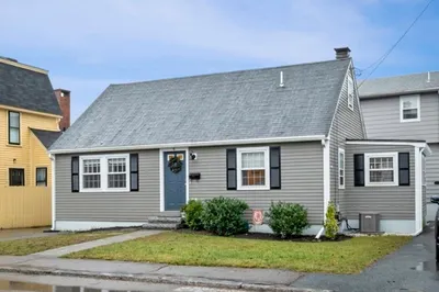 4 South Pine Street