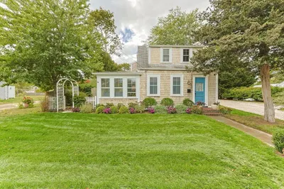 61 Station Avenue 1