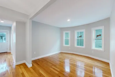 22 Glendale Ave ##2