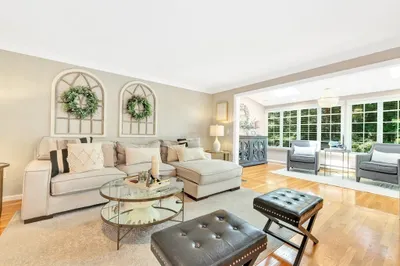 16 Mills Point #81 1