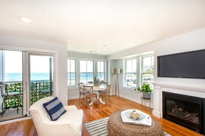 155 Nantasket Ave #301 1