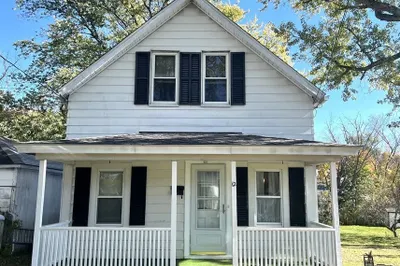12 Paine St 1