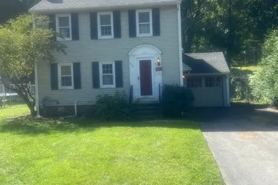 439 Mill St