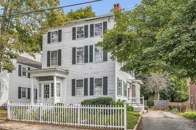 23 Newcomb St 1