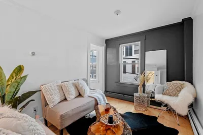 10 1/2 Herbert St #21