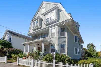 22 Walter St #3