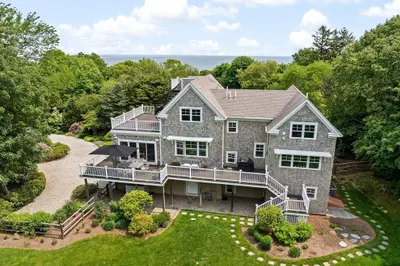 85r Warren Avenue 1