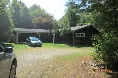 15 Spring St