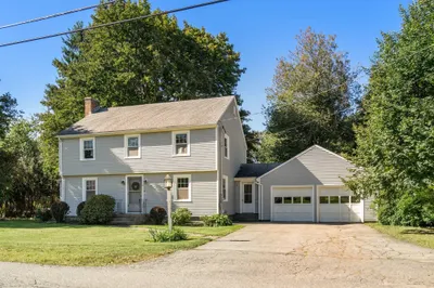 5 Lowell Ave 1