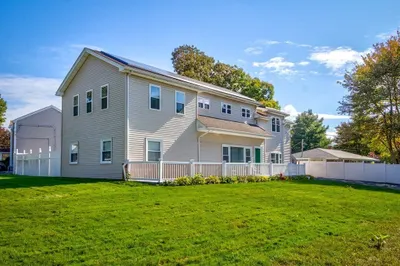63 Baldwin Rd 1