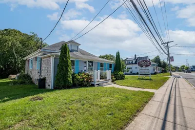 190 Main St 1