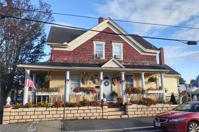 263 Warren Ave