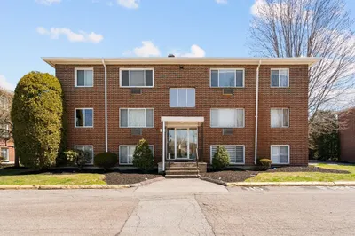 3 Albert Drive #5 1
