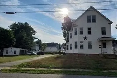 80 Linden St #2 1
