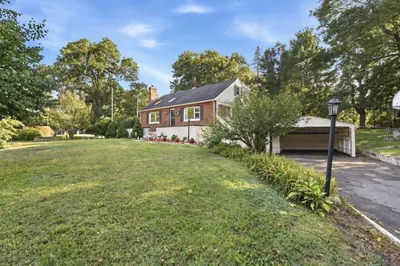 189 Allen Road 1