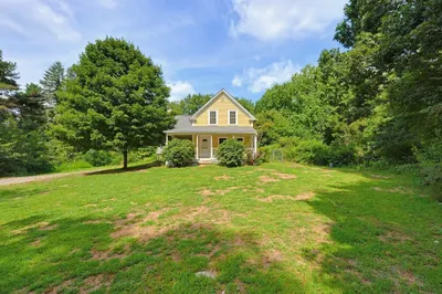 109 Pine Street 1