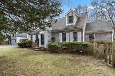 18 Savery Ln 1