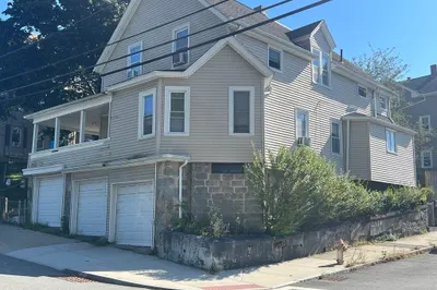 175 Middle St 1
