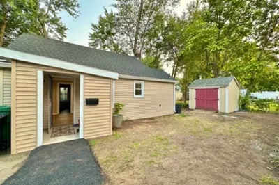 73 Summit Ave #B 1