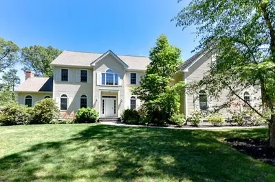 5 Nokomis Way 1