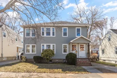 13-15 Harnden Ave 1