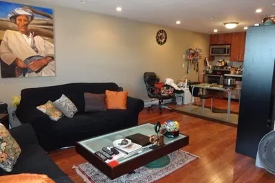 19 Carson St #6C