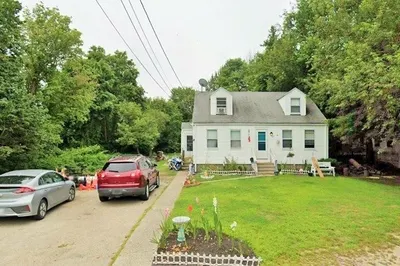 163 Spring Street 1