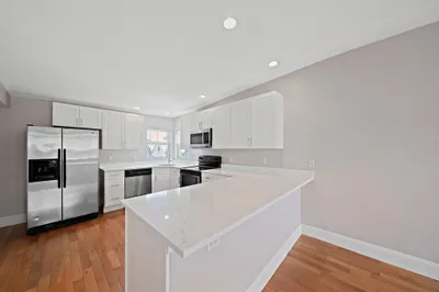 662 East 7th Street #2