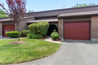 7 Aspen Ln #7