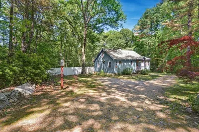 326 River St 1