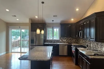 34 Carpenter Ave 1