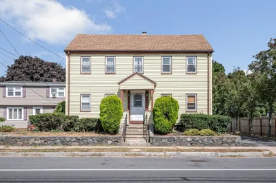 33 Lynnfield St #2