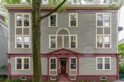 46 Eustis St #4
