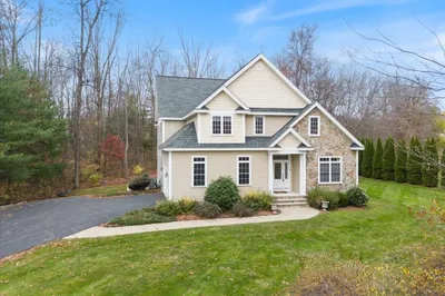 7 Pine Tree Drive 1