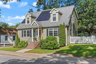48 Mirror Lake Ave
