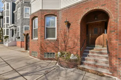 852 East Broadway #3