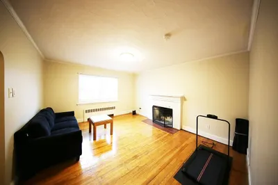 23 Heath Street #1 1