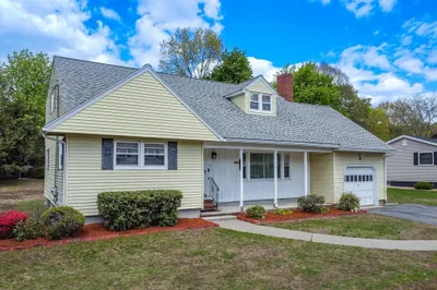 25 Windward Rd