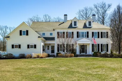 37 Mill Pond Road 1