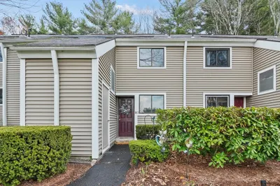330 Sterling Street #B3 1